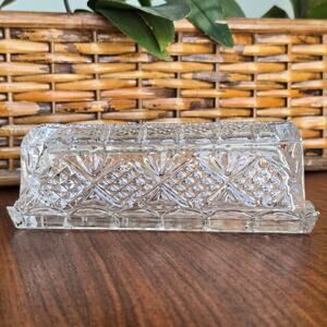 Vintage Pressed Glass Covered Butter Dish Pineapple Scalloped Edge Classic